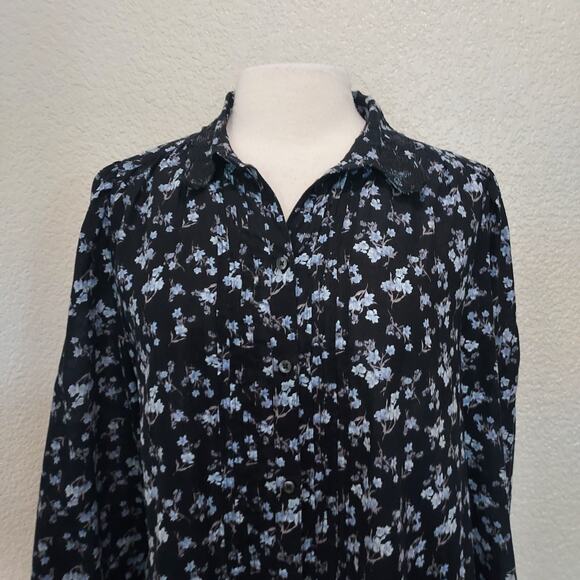 Lucky Brand Black w/Baby Blue Floral Print Button Down Size M - Picture 2 of 13